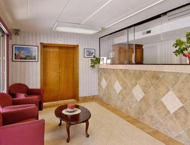 Super 8 By Wyndham Laurel Hotel Kültér fotó